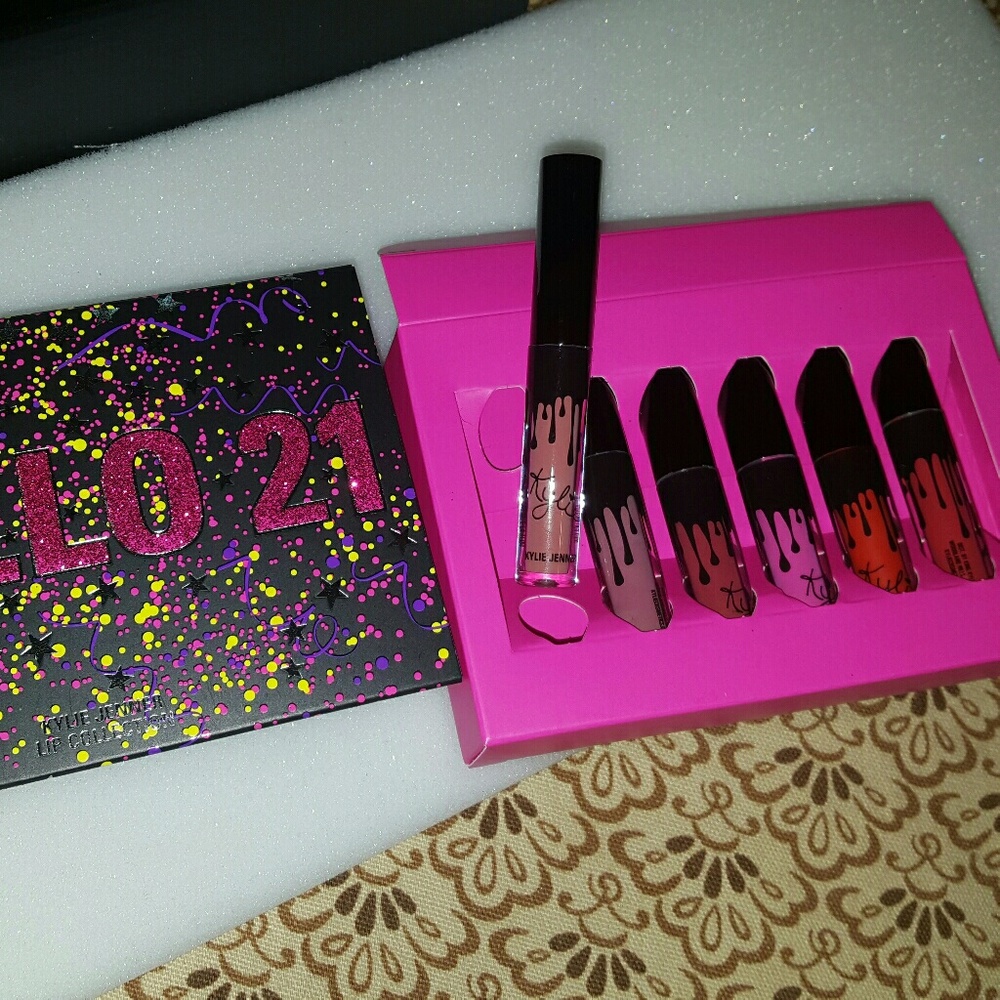 Kylie Cosmetics Birthday Edition Collection mini